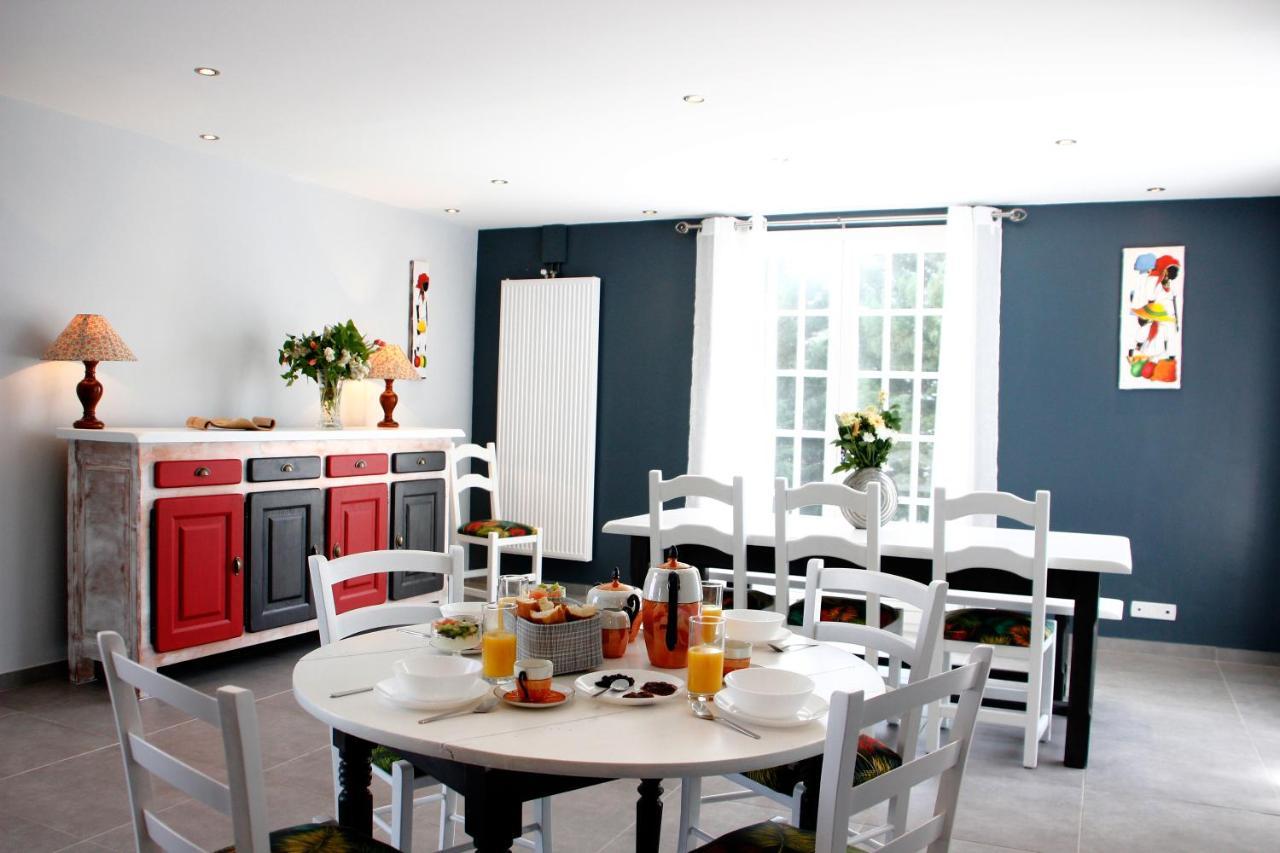 La Veuzaine Bed & Breakfast Onzain Bagian luar foto