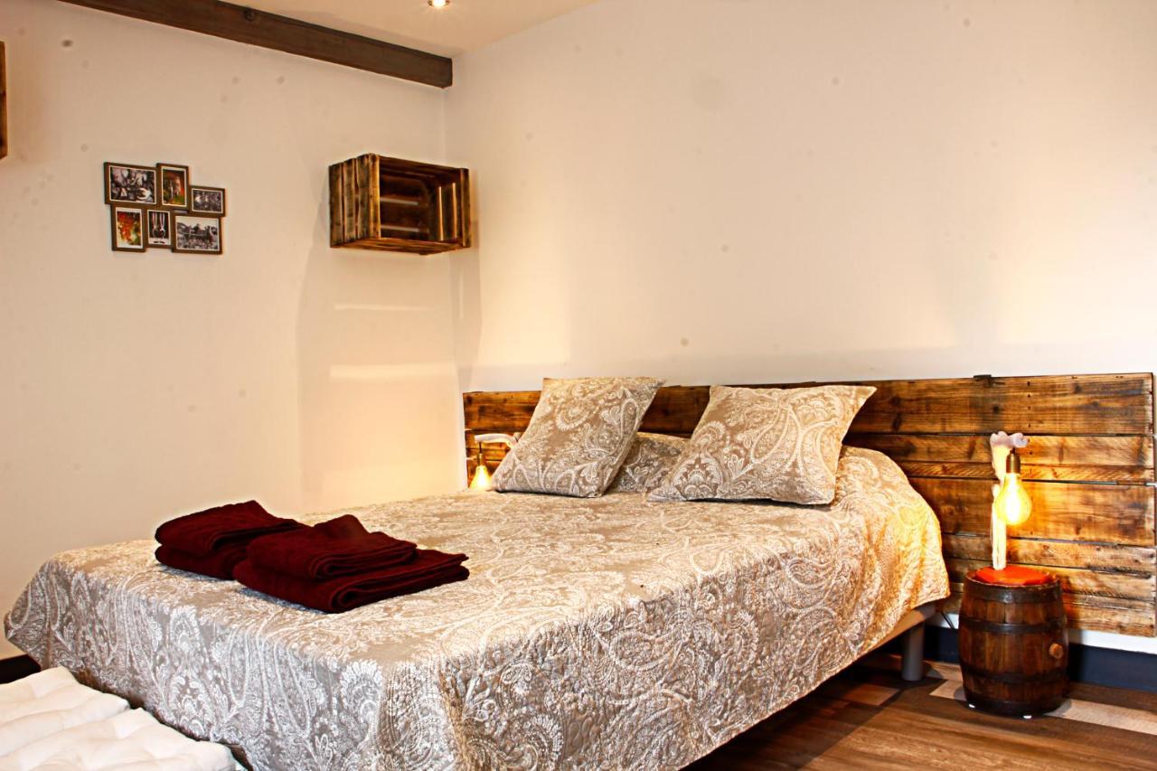 La Veuzaine Bed & Breakfast Onzain Bagian luar foto