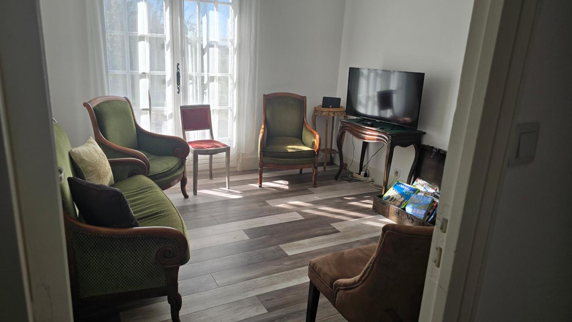La Veuzaine Bed & Breakfast Onzain Bagian luar foto